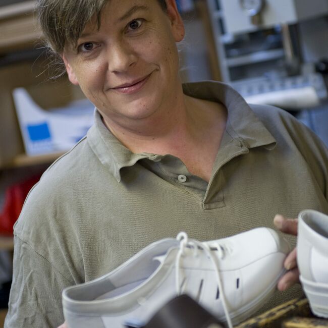 Individuelle Schuhreparatur und Zurichtung